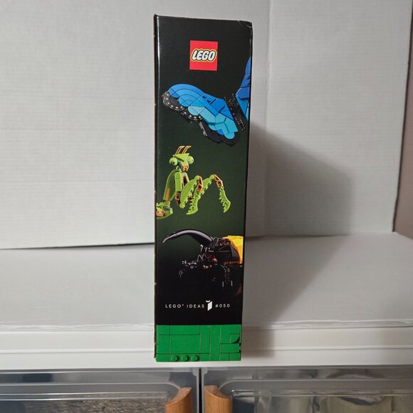 LEGO Ideas 21342 - Insect Collection - Picture 6 of 10